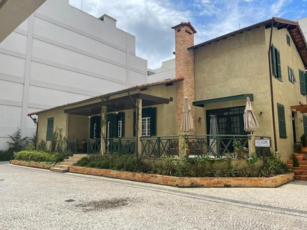 Apartamento Decorado Na Serra Em Itaipava *
